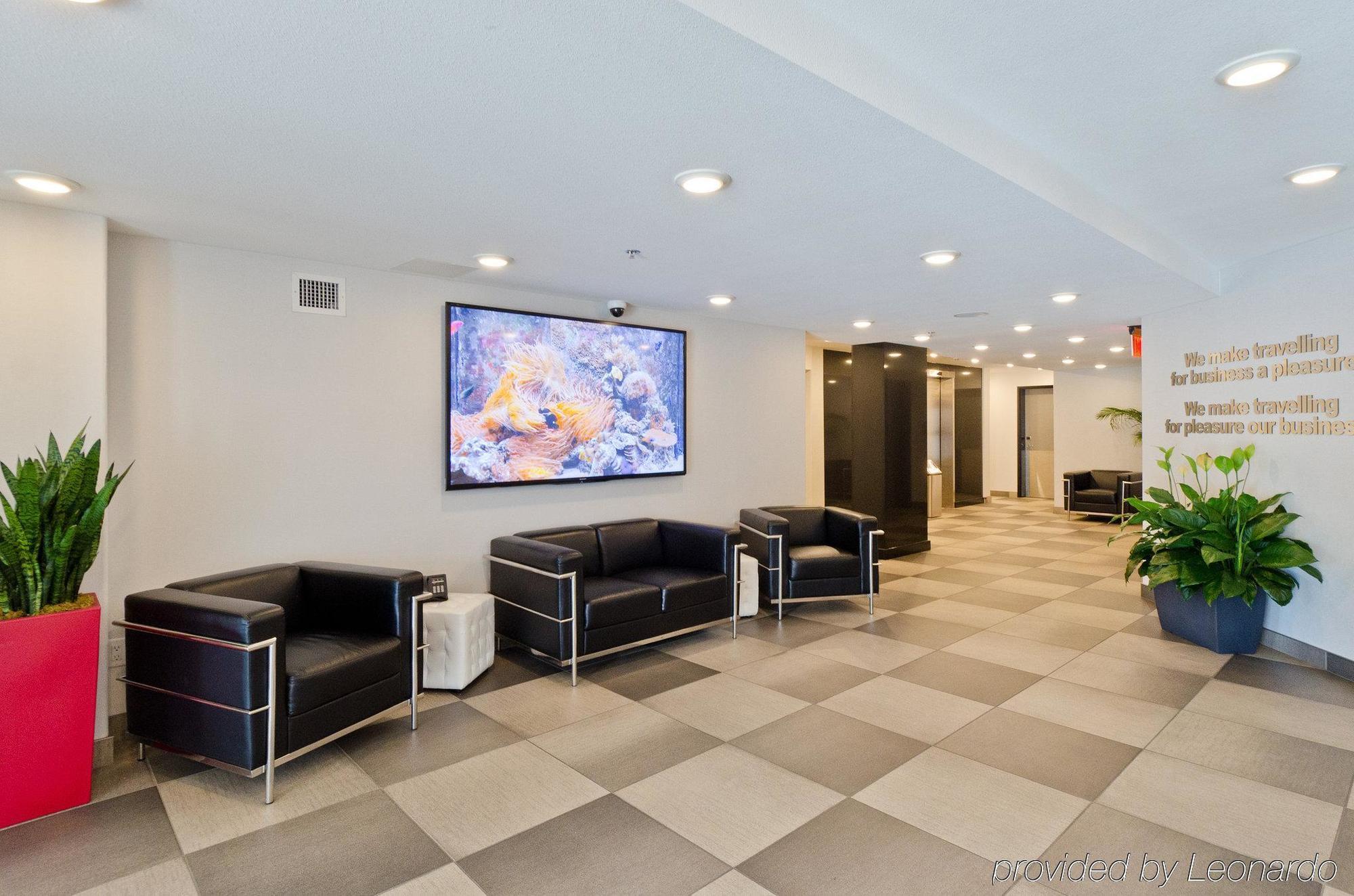 Elan Hotel 4*